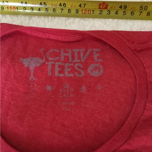 Fitted poly/cotton blend tees from the Chive. - Picture 5 of 5